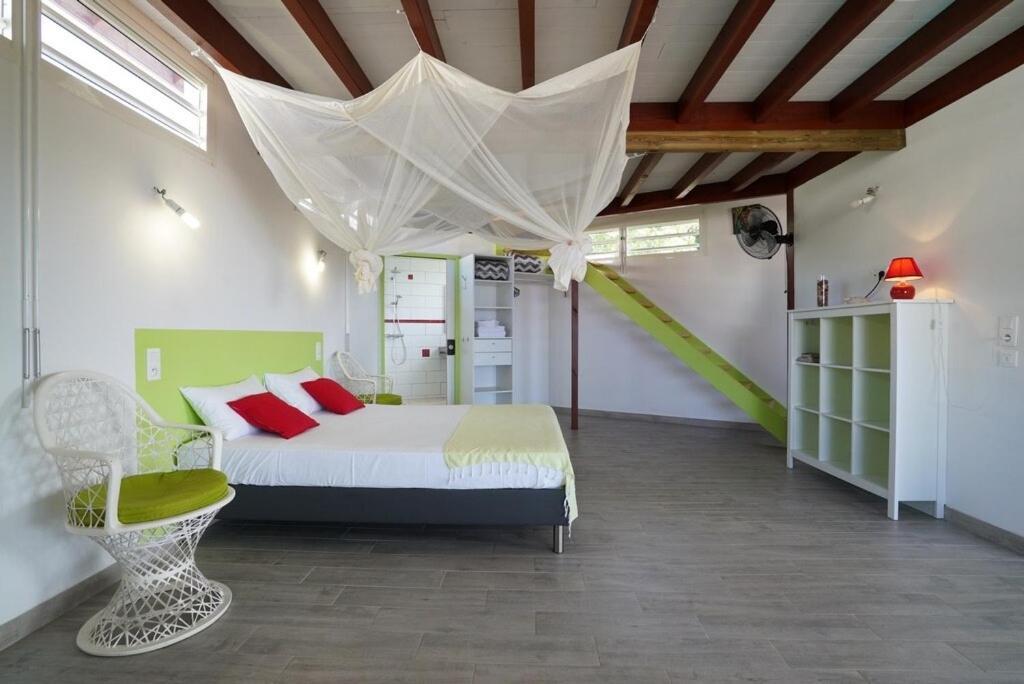 Le Jardin Des Ilets Villa Bouillante Bagian luar foto