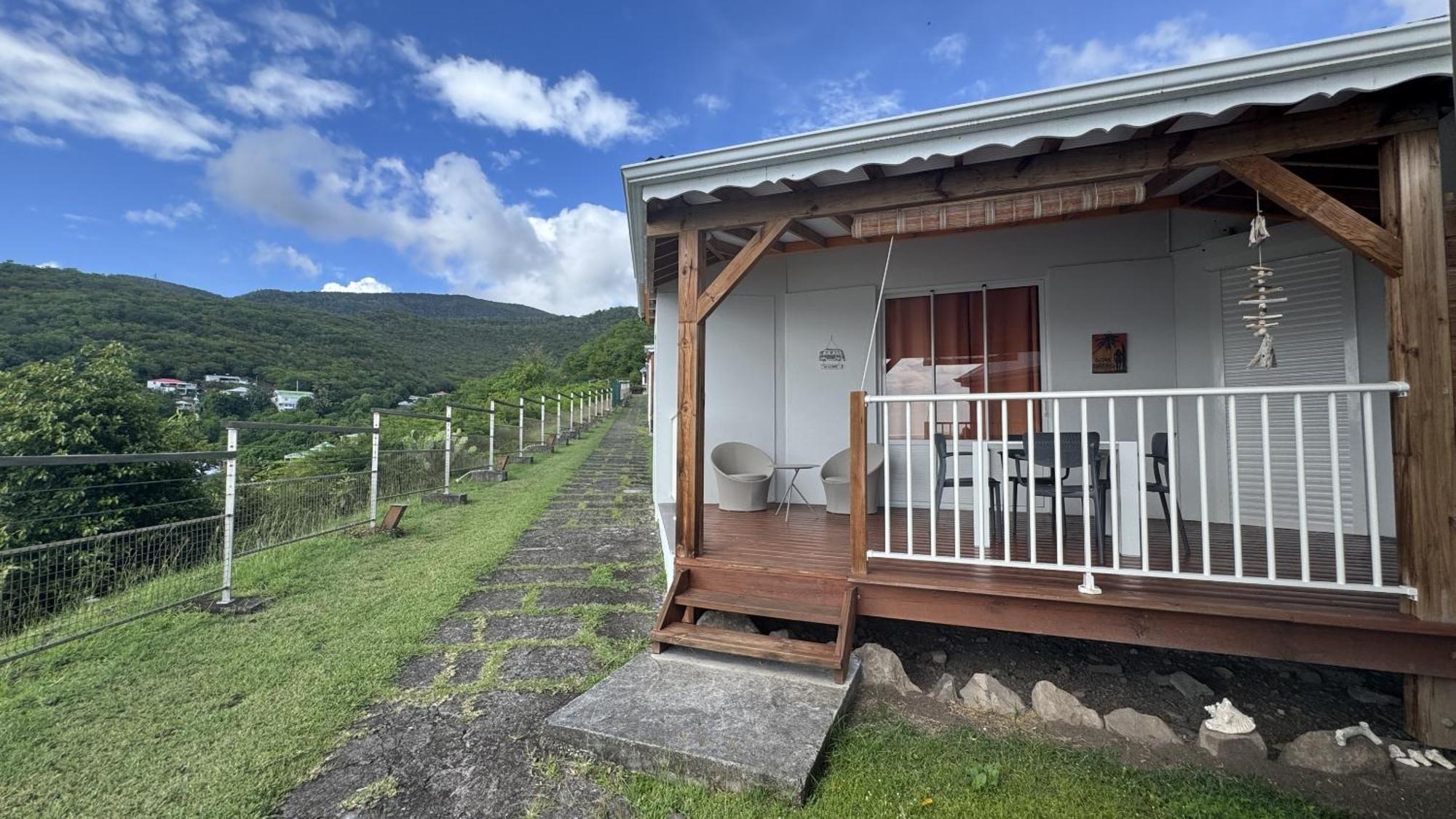 Le Jardin Des Ilets Villa Bouillante Ruang foto